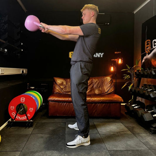 Kettlebell Swings: Die ultimative Übung für Kraft, Ausdauer und Koordination